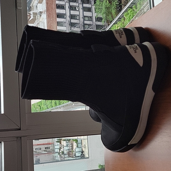 sierra knit waterproof boots